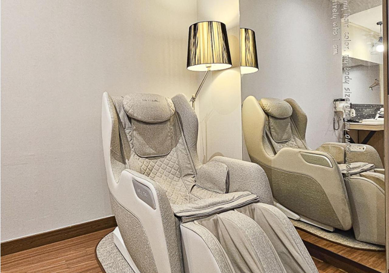 Bundang Regency Hotel Seongnam Bagian luar foto