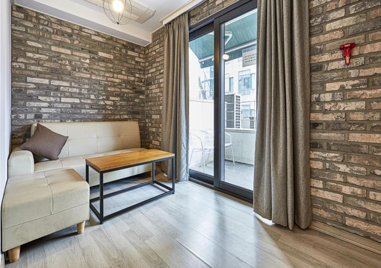 Bundang Regency Hotel Seongnam Bagian luar foto