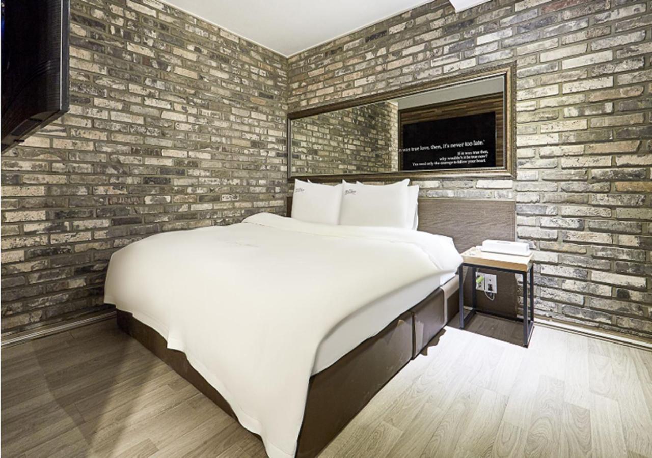 Bundang Regency Hotel Seongnam Bagian luar foto