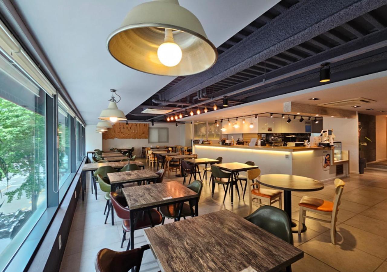 Bundang Regency Hotel Seongnam Bagian luar foto